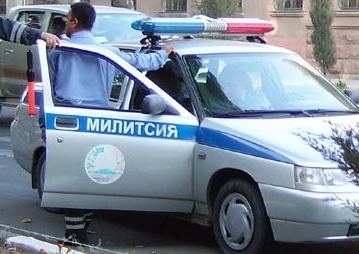 Хуҷанд: Муовини вазир дар бораи беобрӯ шудани милитсия