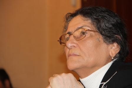 Бобоназарова: Вақте сарбозеро лату кӯб мекунанд, ӯ Ватанро ҳимоя намекунад