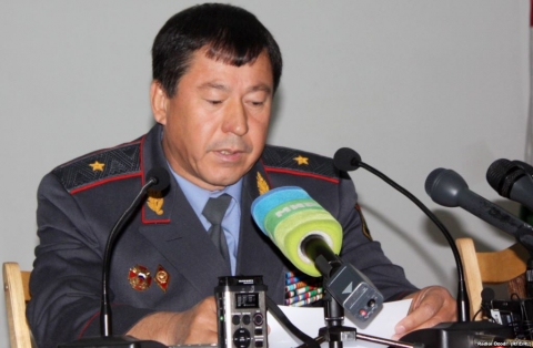  Ошкоргӯиҳои вазир дар бораи шиканҷа, гумшавии Араловаҳо ва “дедовшина”
