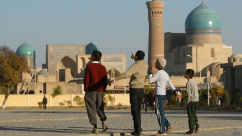 Дархости ДҲБ аз Узбакистон барои таҳқиқи шаффофи марги Раҳимҷонова